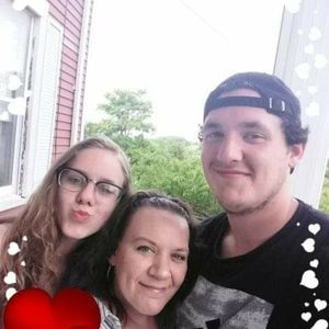 Meet your Posher, Crissy